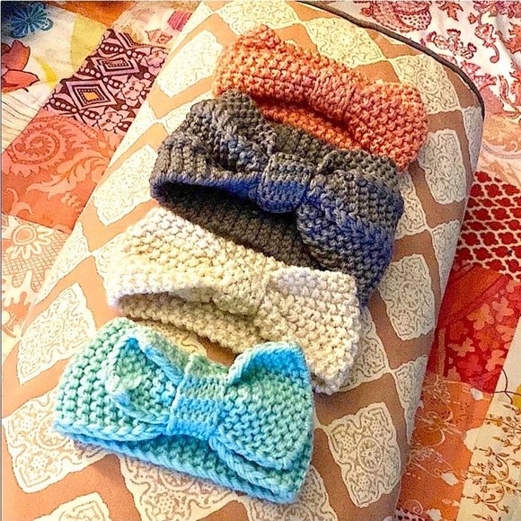 Handknit Blue,cream,pink,purple Accessories Bow Headbands 3-12 months - Picture 1 of 11